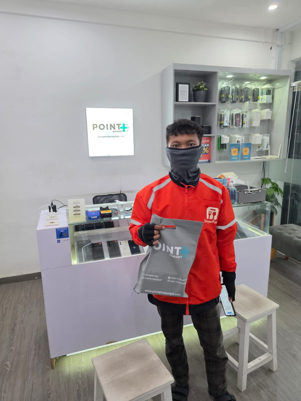 Customer Review #6